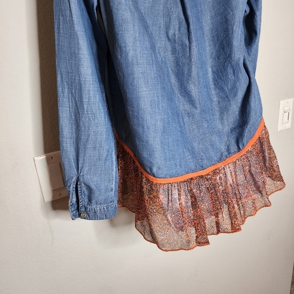 Cloth & Stone chambray button down - Picture 8 of 12